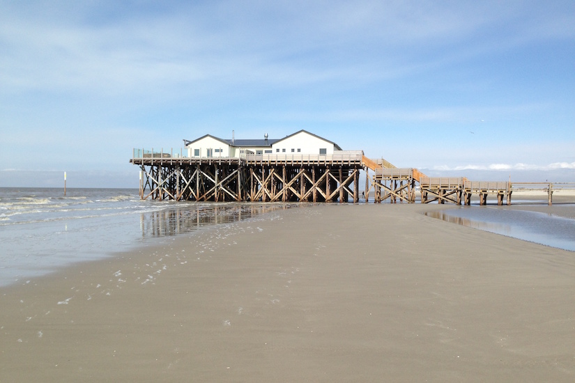 Pfahlbauten an der Nordsee